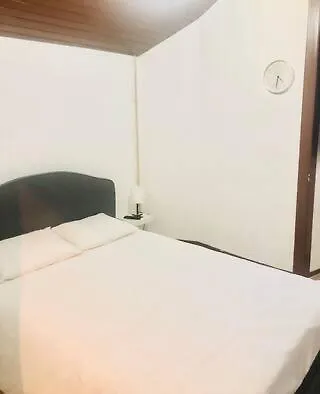 Private 201 In Da Fonte Hostel